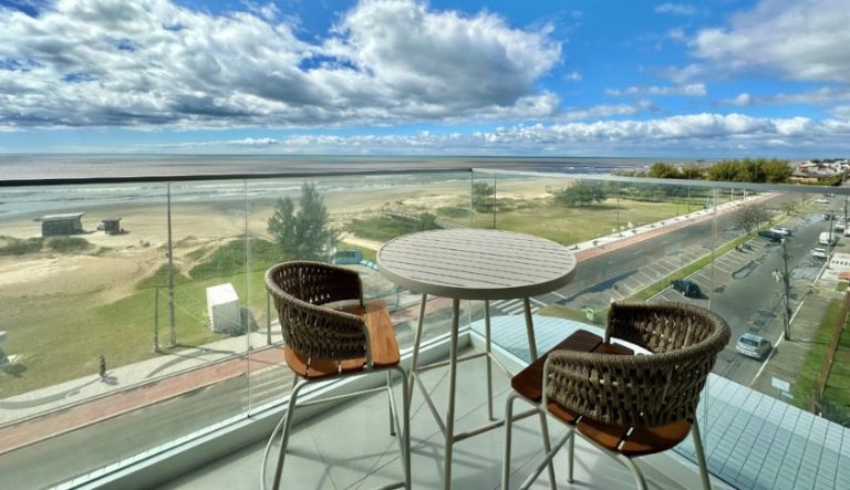 8 imóveis em Capão da Canoa com vistas incríveis!