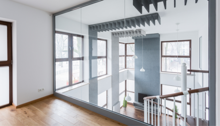 5 formas de usar espelhos para ampliar ambientes